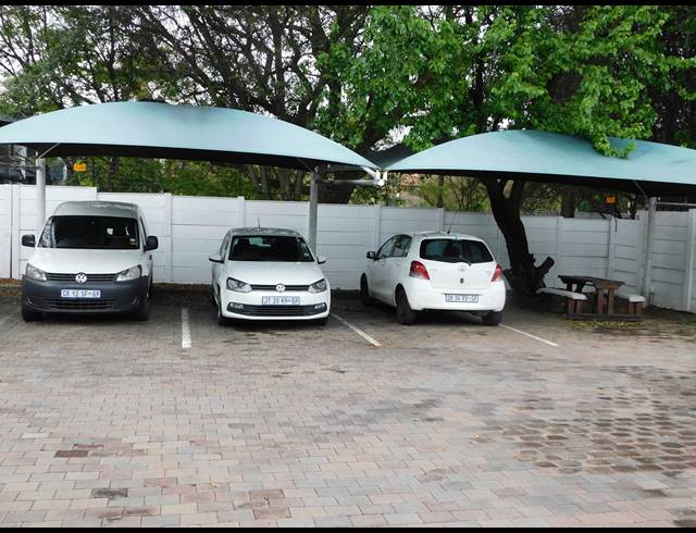 90M² OFFICE TO LET IN FERNDALE